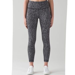 Lululemon High Times Pant Black / White size 6